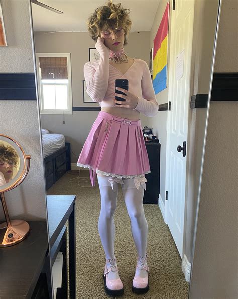 sissy femboy|Femboy